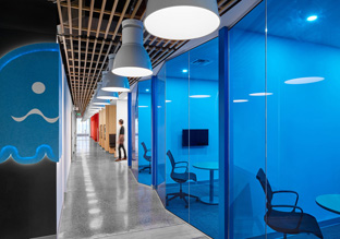 蓝色音符 加拿大软件服务商Nulogy多伦多总部办公设计欣赏