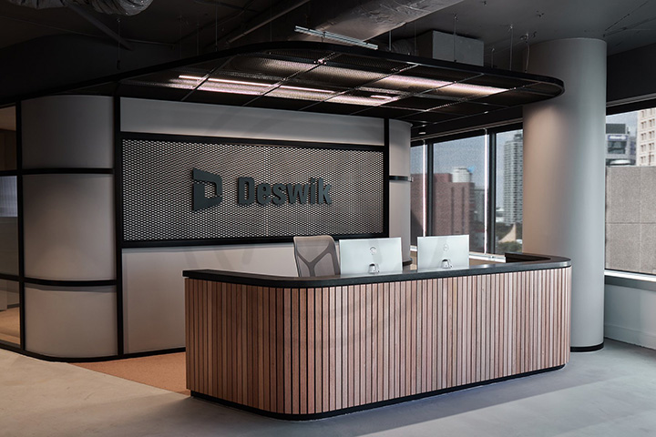 暗调摩登 软件公司Deswik布里斯班办公室扩张设计欣赏