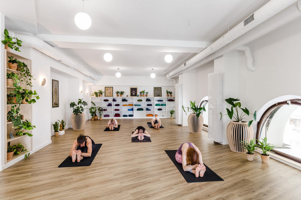 清新简约 Yoga Republic瑜伽共和波兰华沙工作室设计欣赏