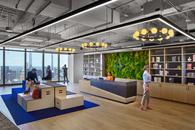 Accenture埃森哲纽约创新中心 墙面绿植