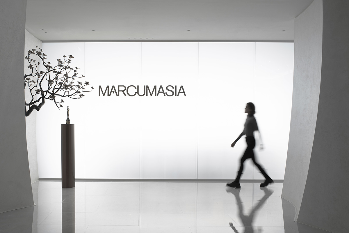 MarcumAsia۰칫ռ䣺沨