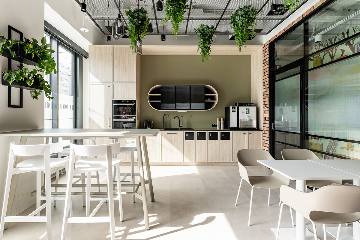 ծ����չ�˾KRUK�����ܲ�������ɳ����ݽ��ĸ��Ͽռ�