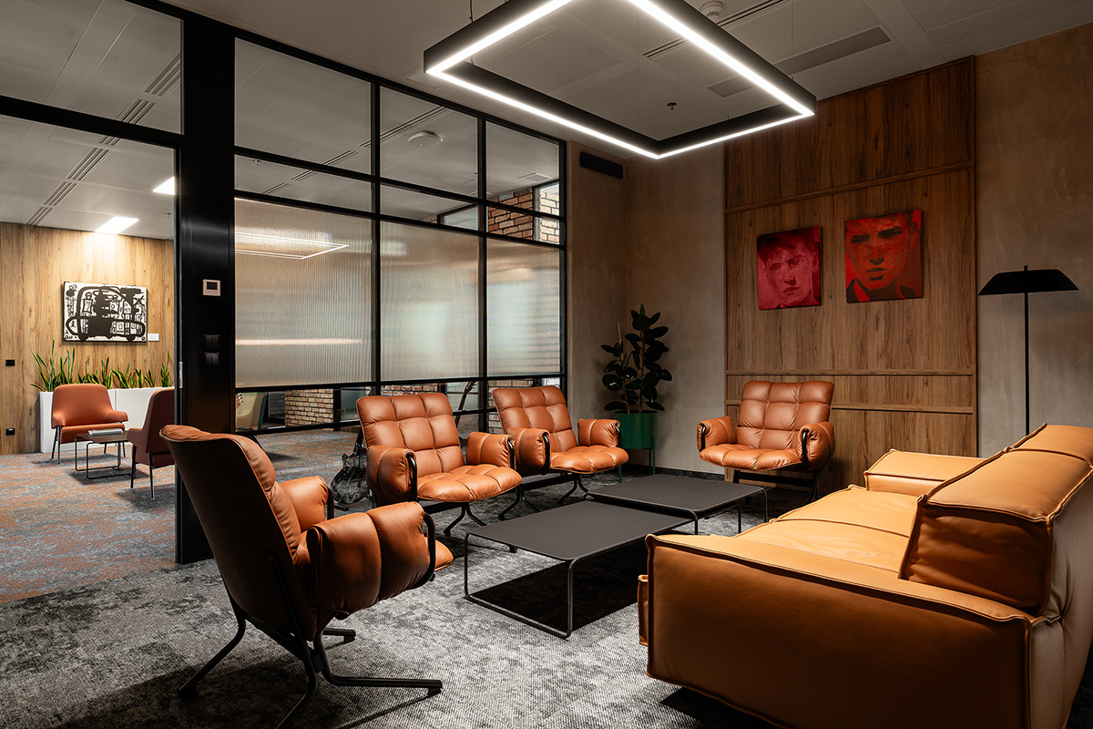 ծ����չ�˾KRUK�����ܲ�������ɳ����ݽ��ĸ��Ͽռ�