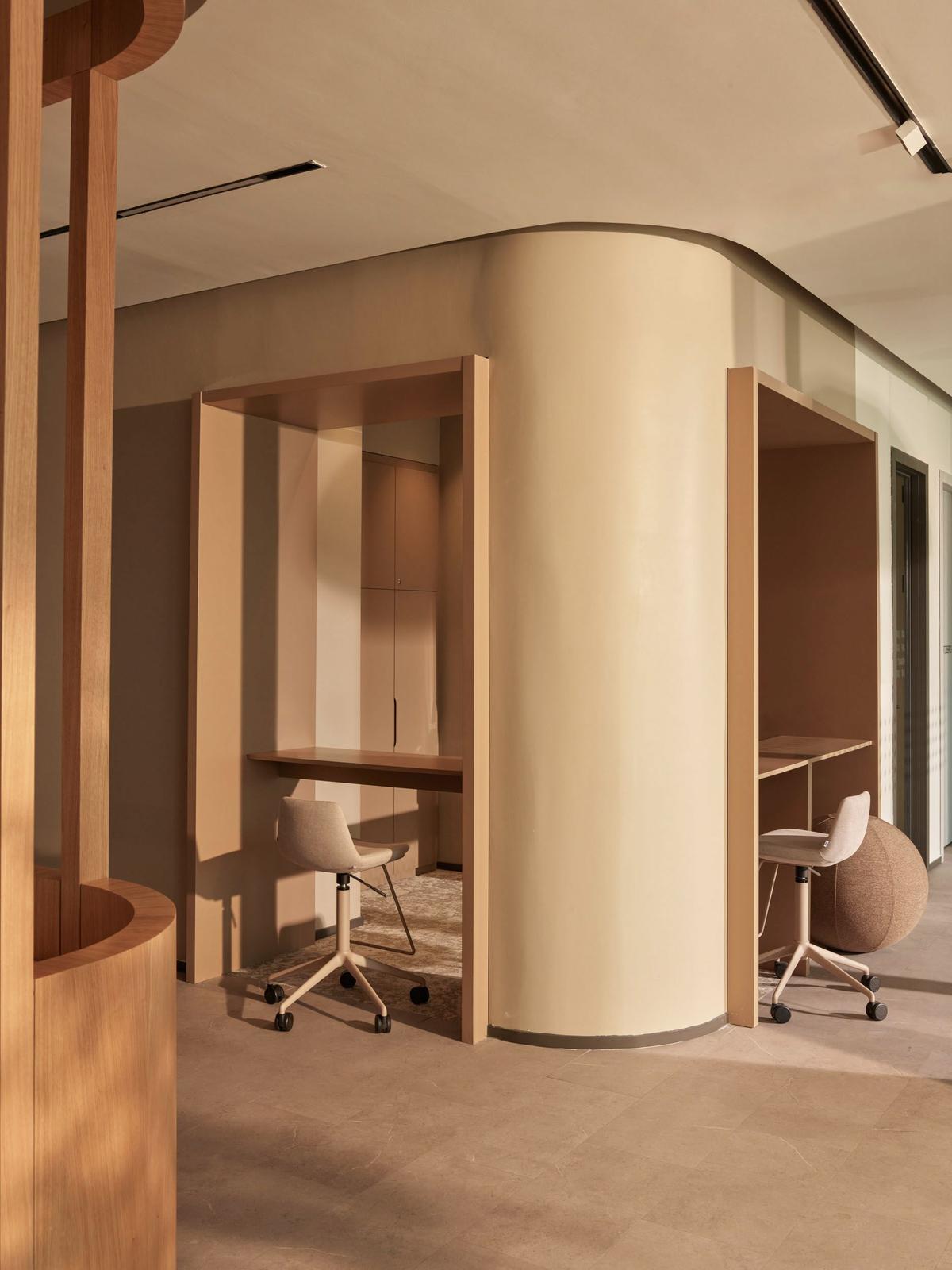 ȸHilltown칫ңԭԱҸ