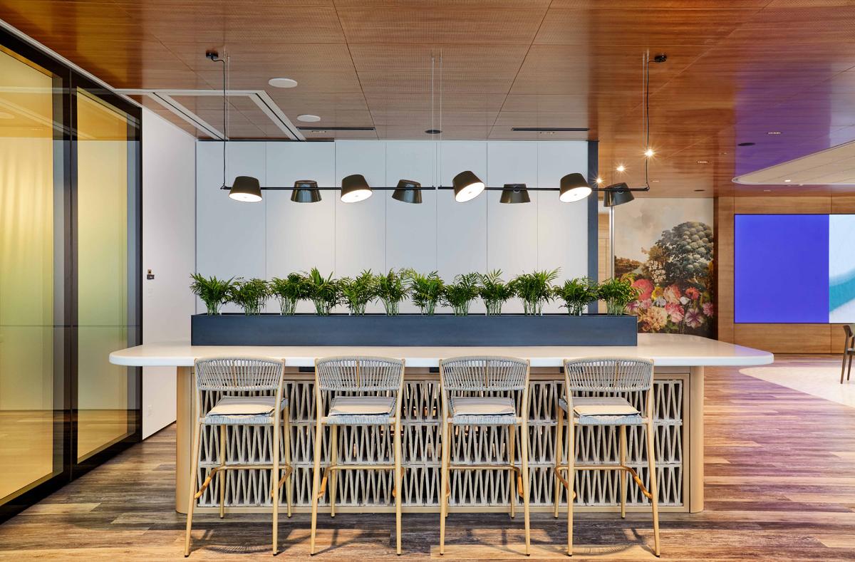 �����ͻ����飺��ʿ˽����������ܲ�