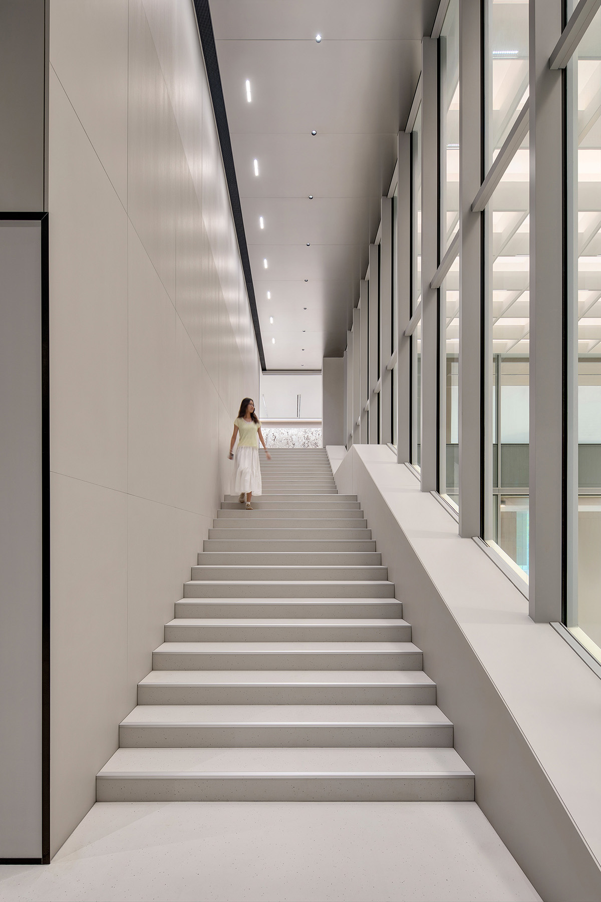 ��һ���ܼҾӲ�ҵ԰�����ܴ��͹�ҵ԰������������Ϊ���Ķ�Ԫ����