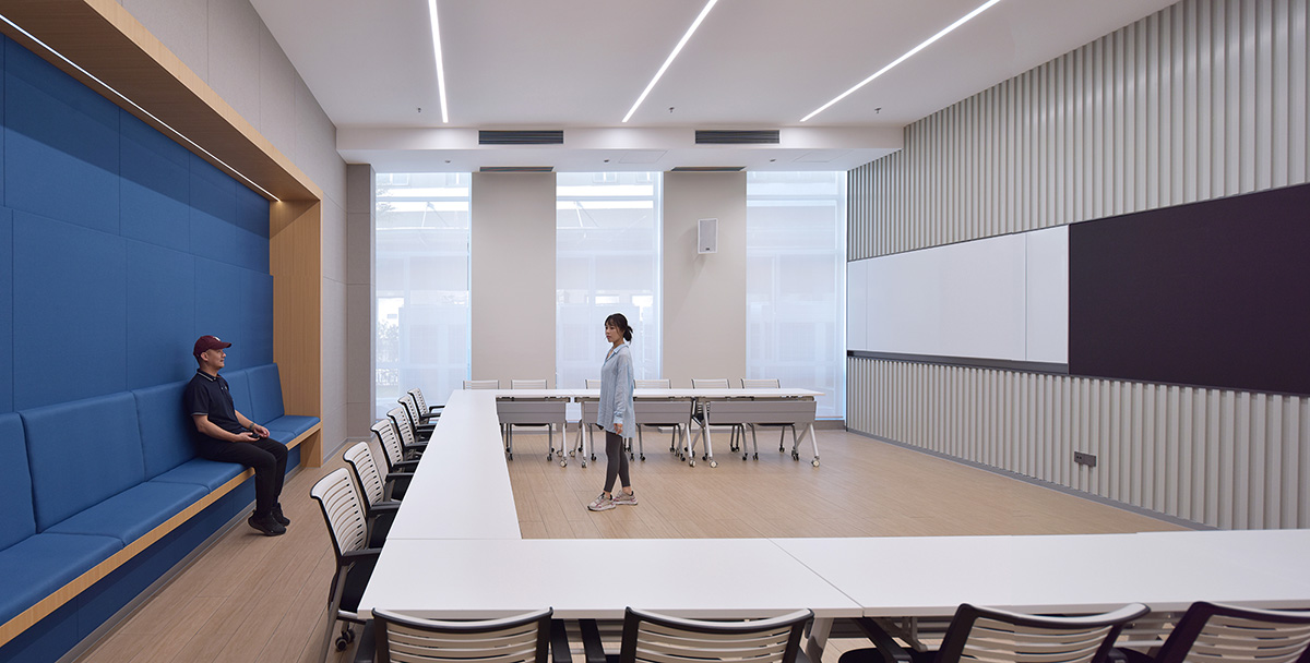 ΰ��Ƽ��ܲ����ã����칤ҵ�칫�ռ�Ĵ����˳�