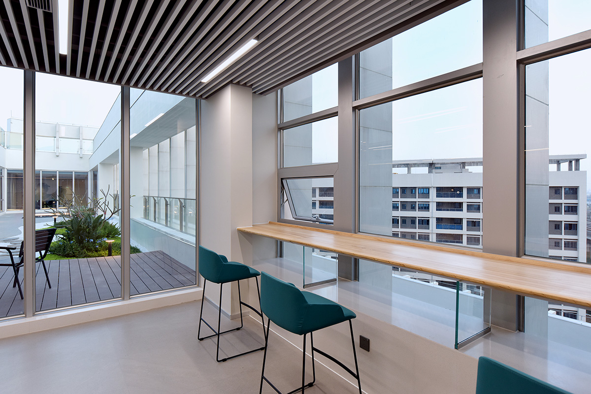 ΰ��Ƽ��ܲ����ã����칤ҵ�칫�ռ�Ĵ����˳�