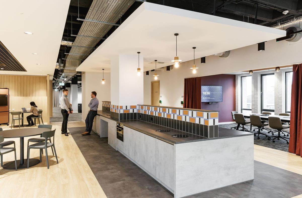 Ӣ��Stockroom�����������ģ������̳��������п���