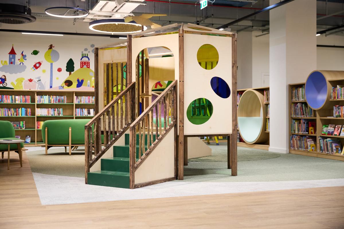 Ӣ��Stockroom�����������ģ������̳��������п���