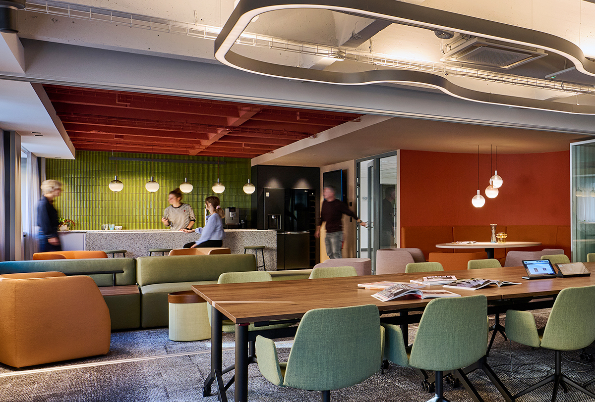 �¹�������ҵREWE�����ܲ���������Ч�ֲ�����ʵ¼