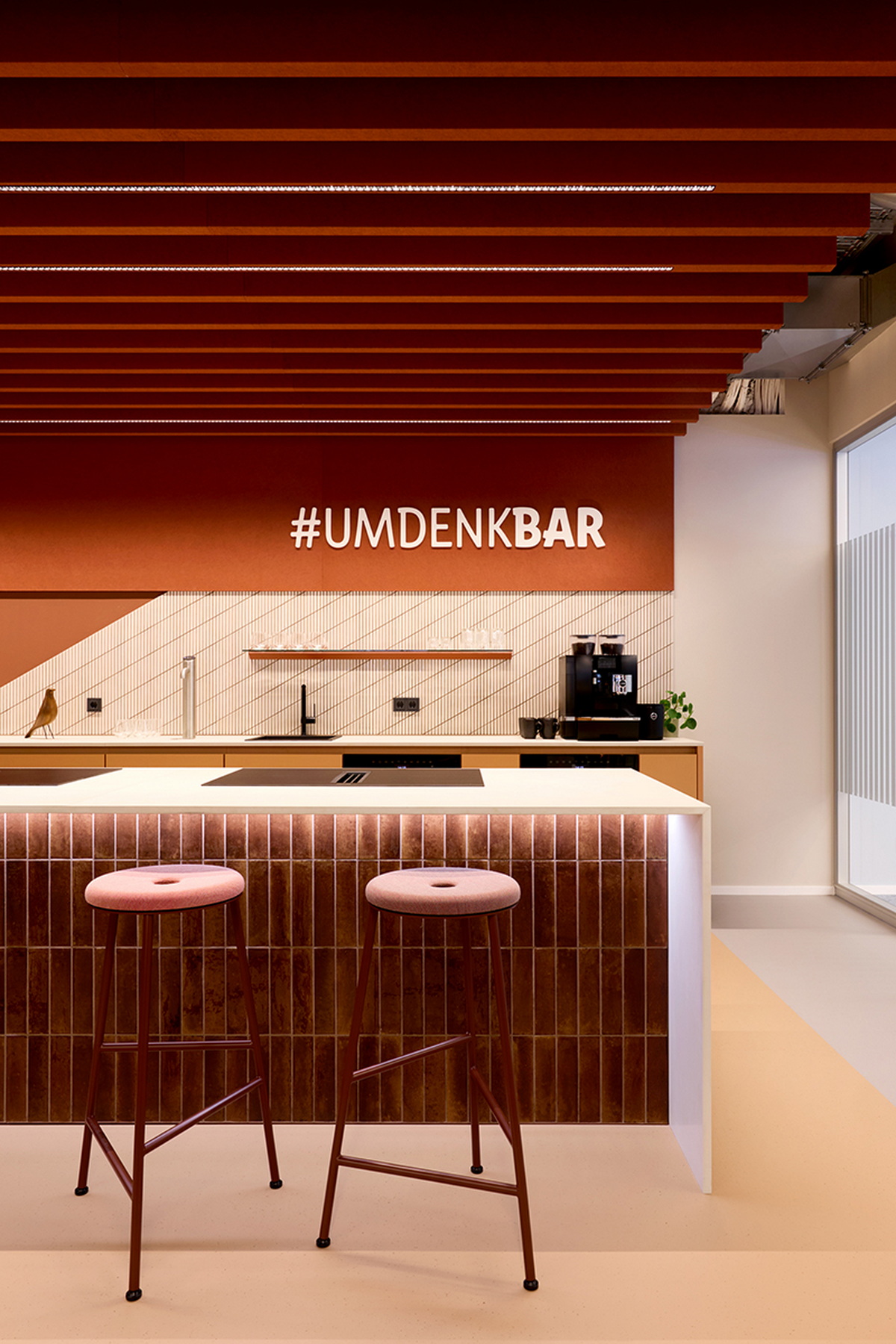 �¹�������ҵREWE�����ܲ���������Ч�ֲ�����ʵ¼