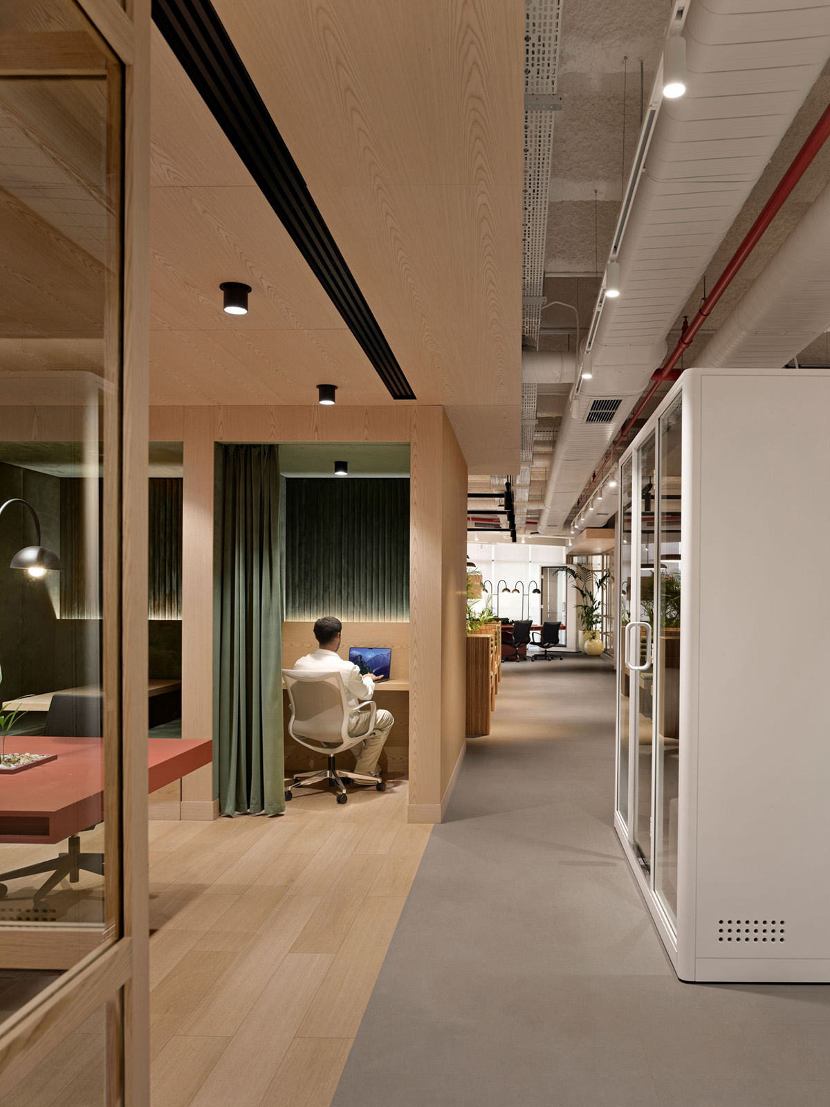 ������UCGE�ܲ���ƣ����﹤ҵ���ŵ���������