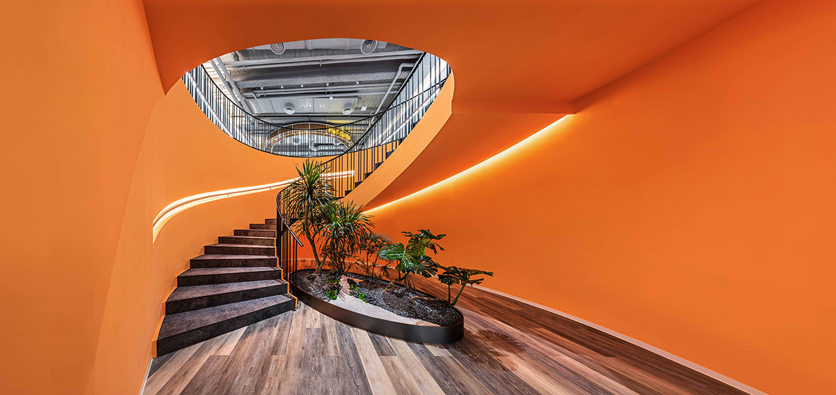 �ջ����������ܲ���ͻ�ƴ�ͳ��ʽ������������ݵ���Ӧ�Դ�ֱ԰��