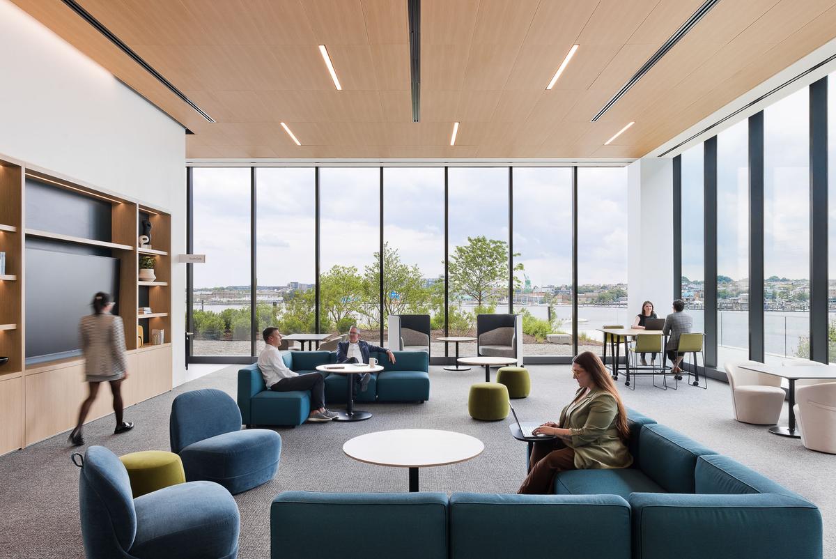 ����T. Rowe Price�ܲ���Ͷ�ʾ�ͷ�ѹ�ҵ�صؽ��ɵر�