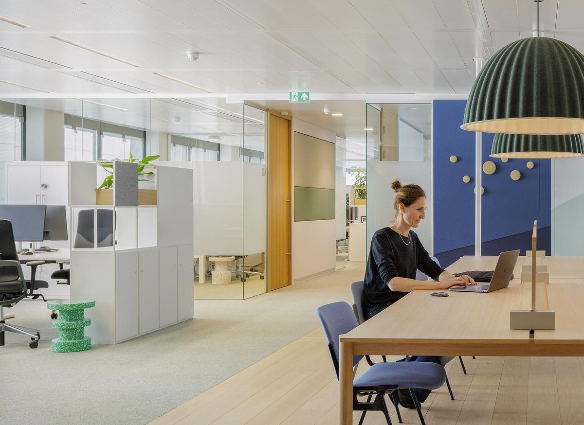 ����δ������ķ˹�ص�Schiphol������Ӫ�������