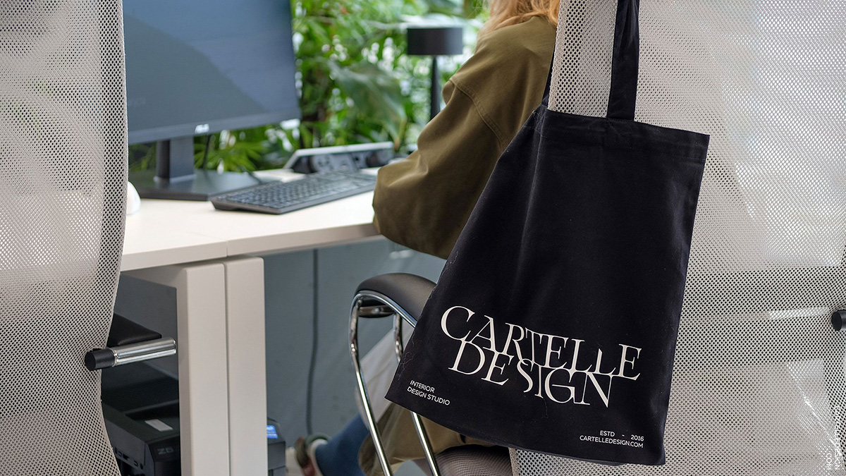 ����˹DELO���ϰ칫�������˵Ĵ���������