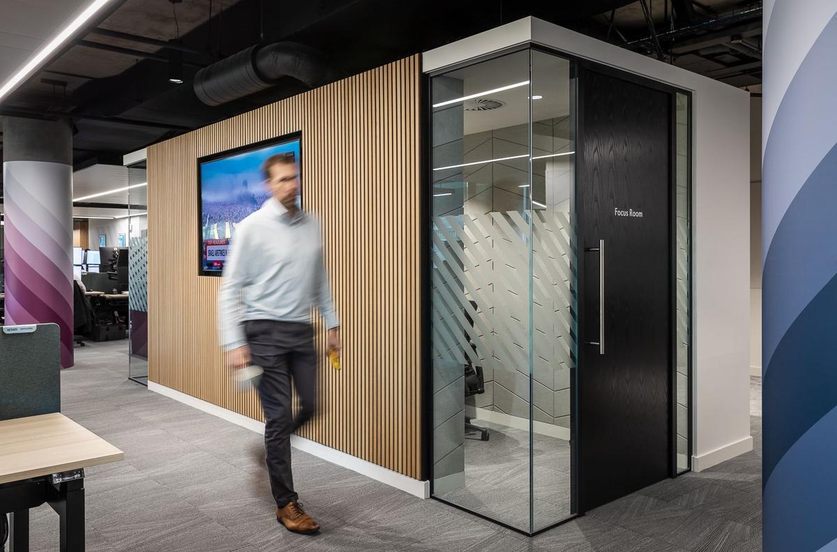 ȫ���׾�ͷ�׶��ܲ���רע��Э���������л�