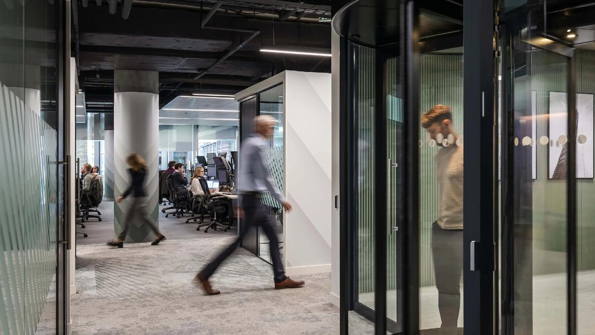 ȫ���׾�ͷ�׶��ܲ���רע��Э���������л�