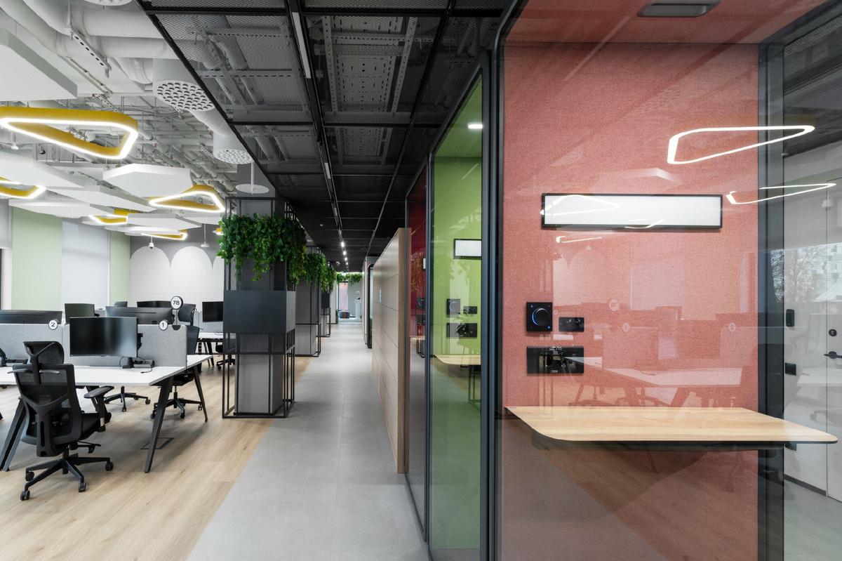 T-Technologyʥ�˵ñ��칫¥��IT�˵����֮��