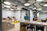 T-Technologyʥ�˵ñ��칫 ������