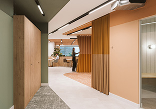 ���ز���ͷAvison Young�׶��ܲ���ESG���������δ���칫