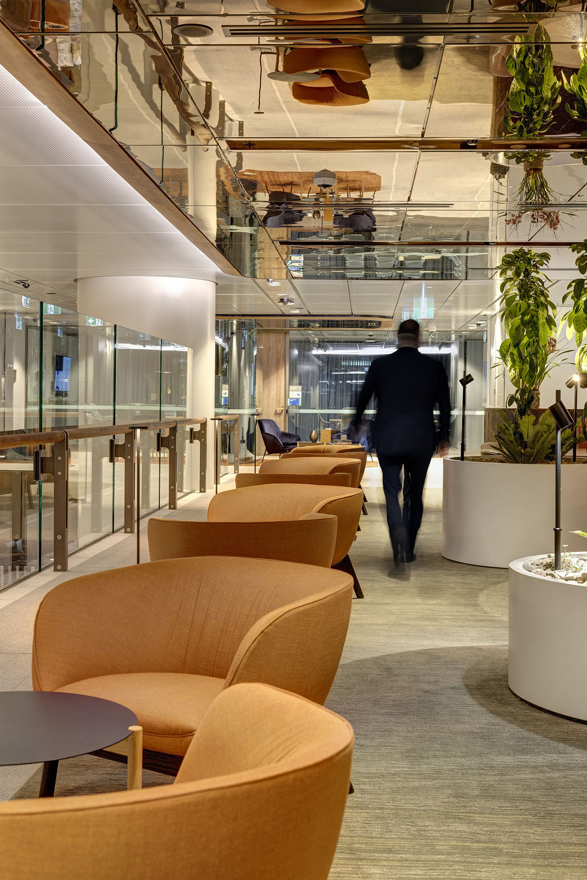 �����Ӧ���ǻ۽��ܣ�Macquarieȫ���ܲ���δ����ʽ