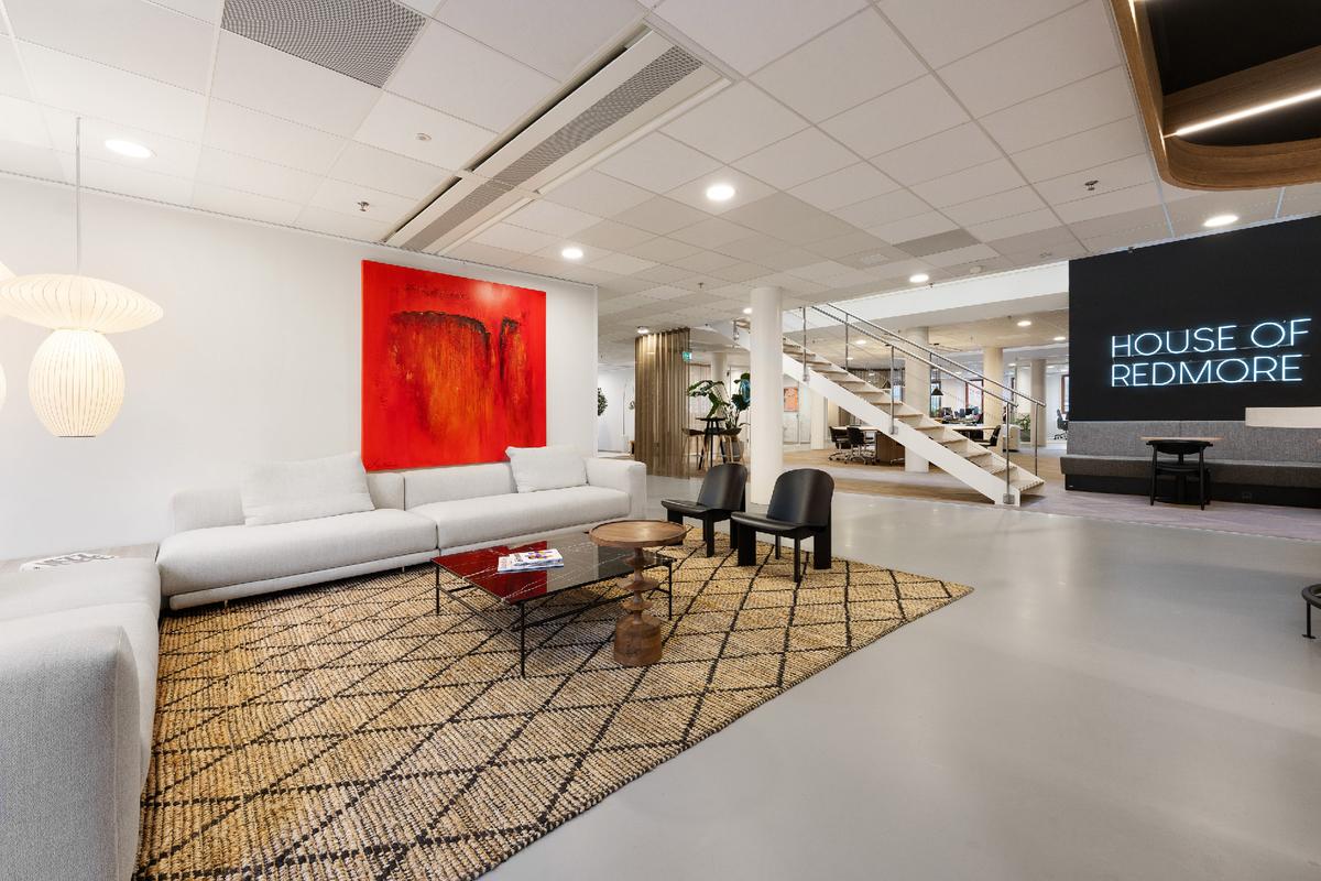 ����House of Redmore���칫��Ӧ���������ų�