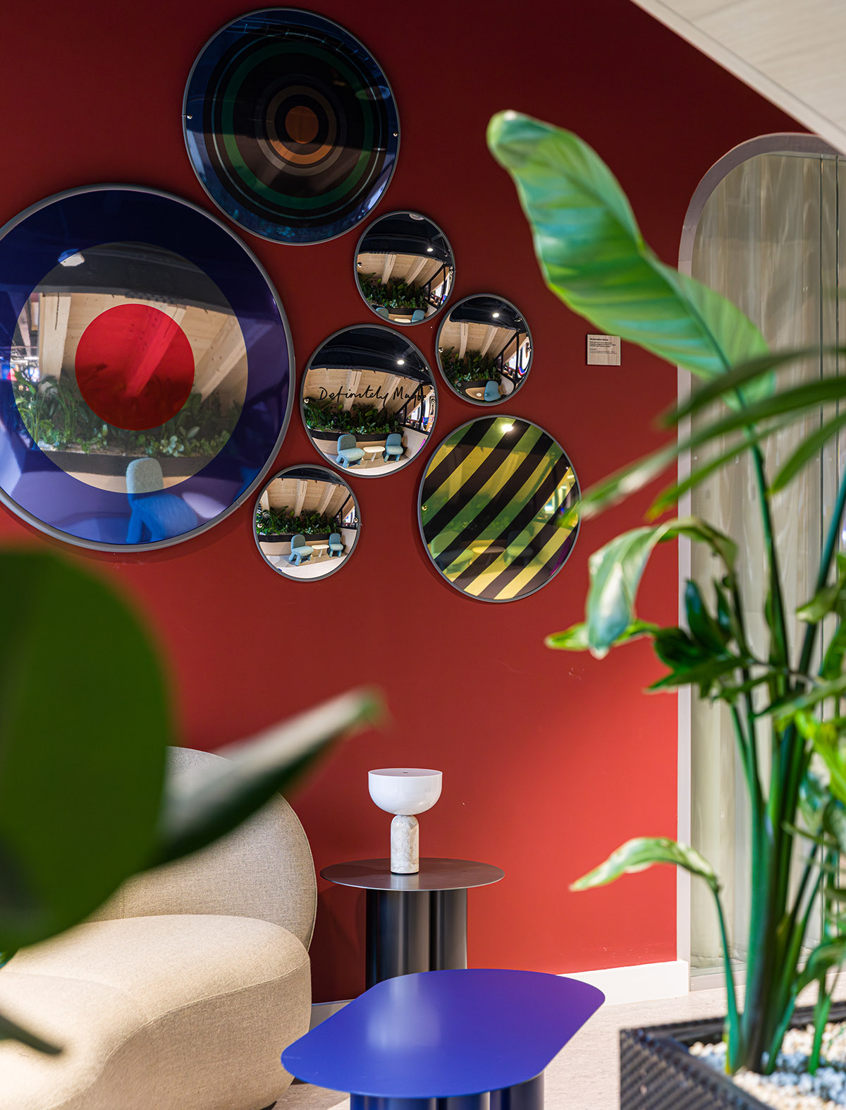 ���¥������������꣺�ƶ�����Virgin Media O2��ϰ칫��Ʋ��