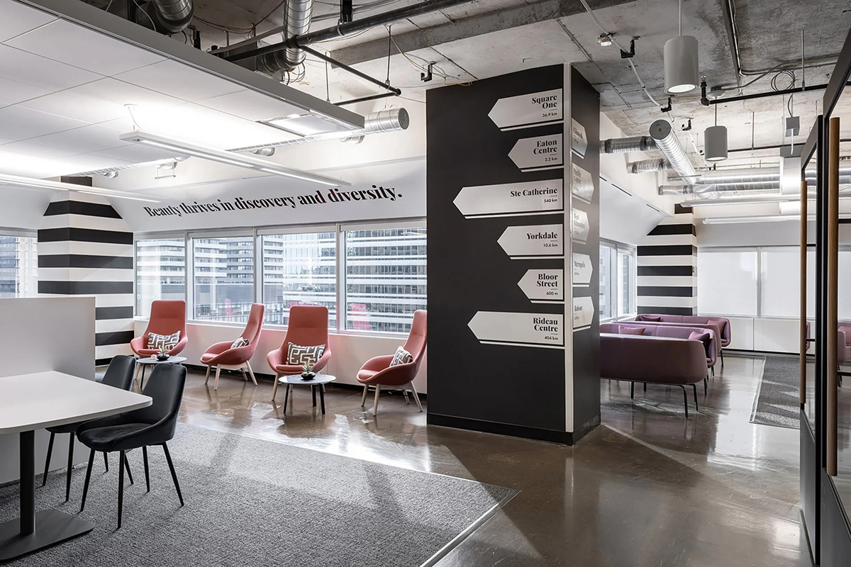 Sephora���׶��ܲ�������Ԥ�㡰ױ����Ʒ�Ƹ߼���