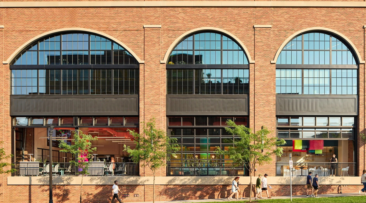 ��������Ϊ���������罻ý��The Social Lights�Ѱ칫�����ɴ���־�