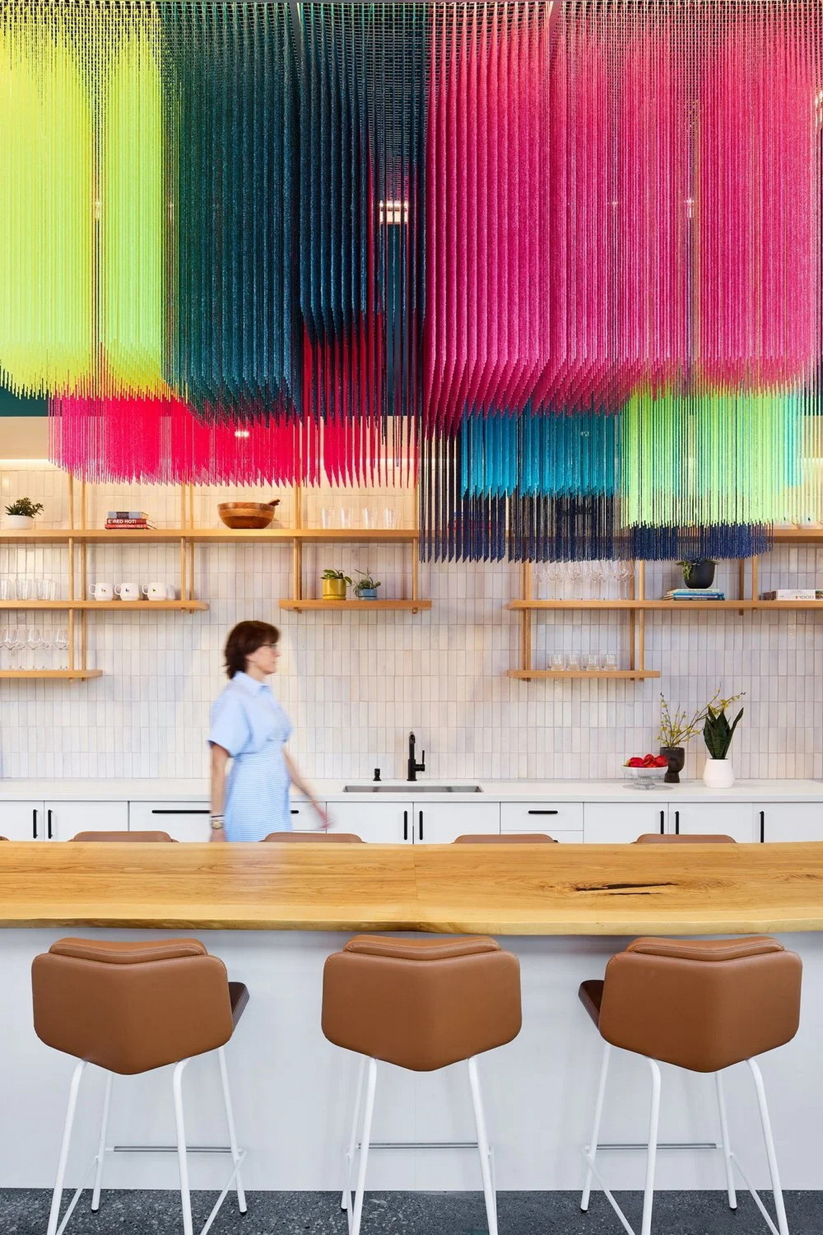 ��������Ϊ���������罻ý��The Social Lights�Ѱ칫�����ɴ���־�