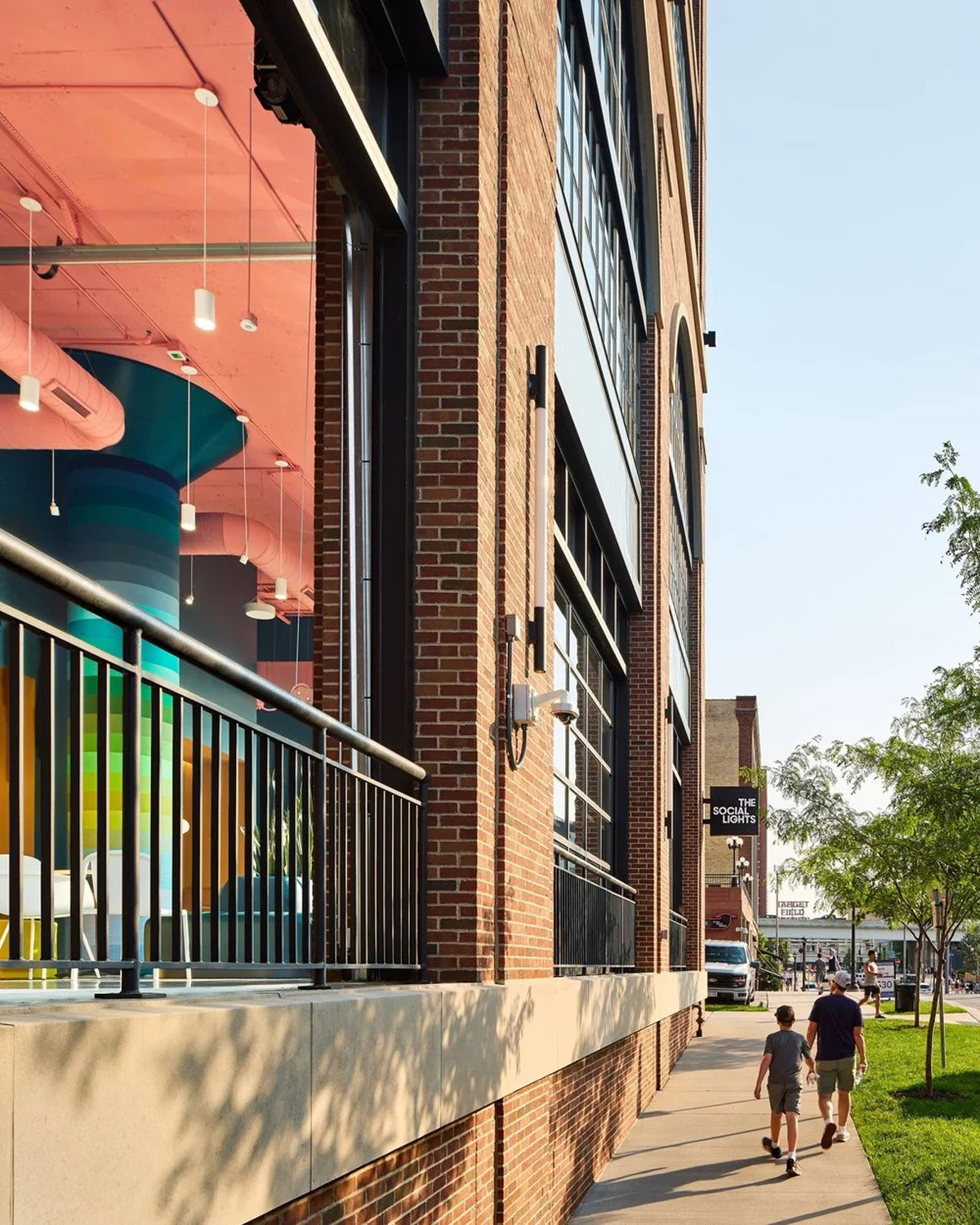 ��������Ϊ���������罻ý��The Social Lights�Ѱ칫�����ɴ���־�