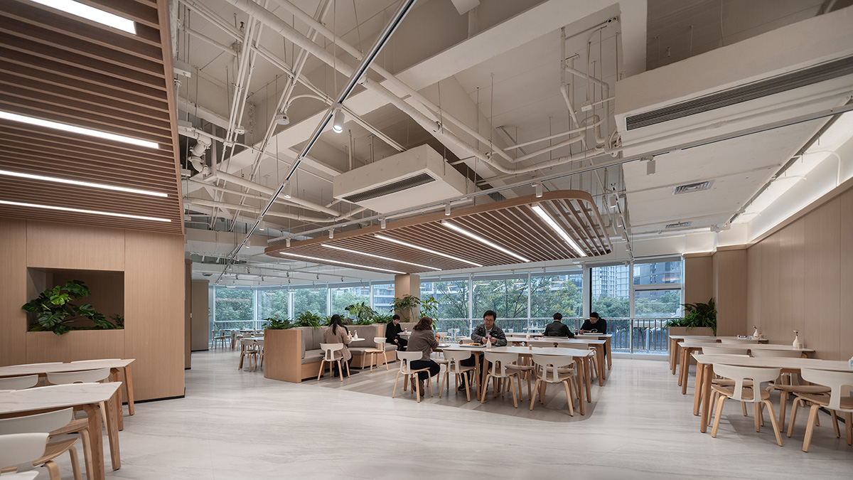 ����ʱ�����ַ������Ϻ��ܲ��칫