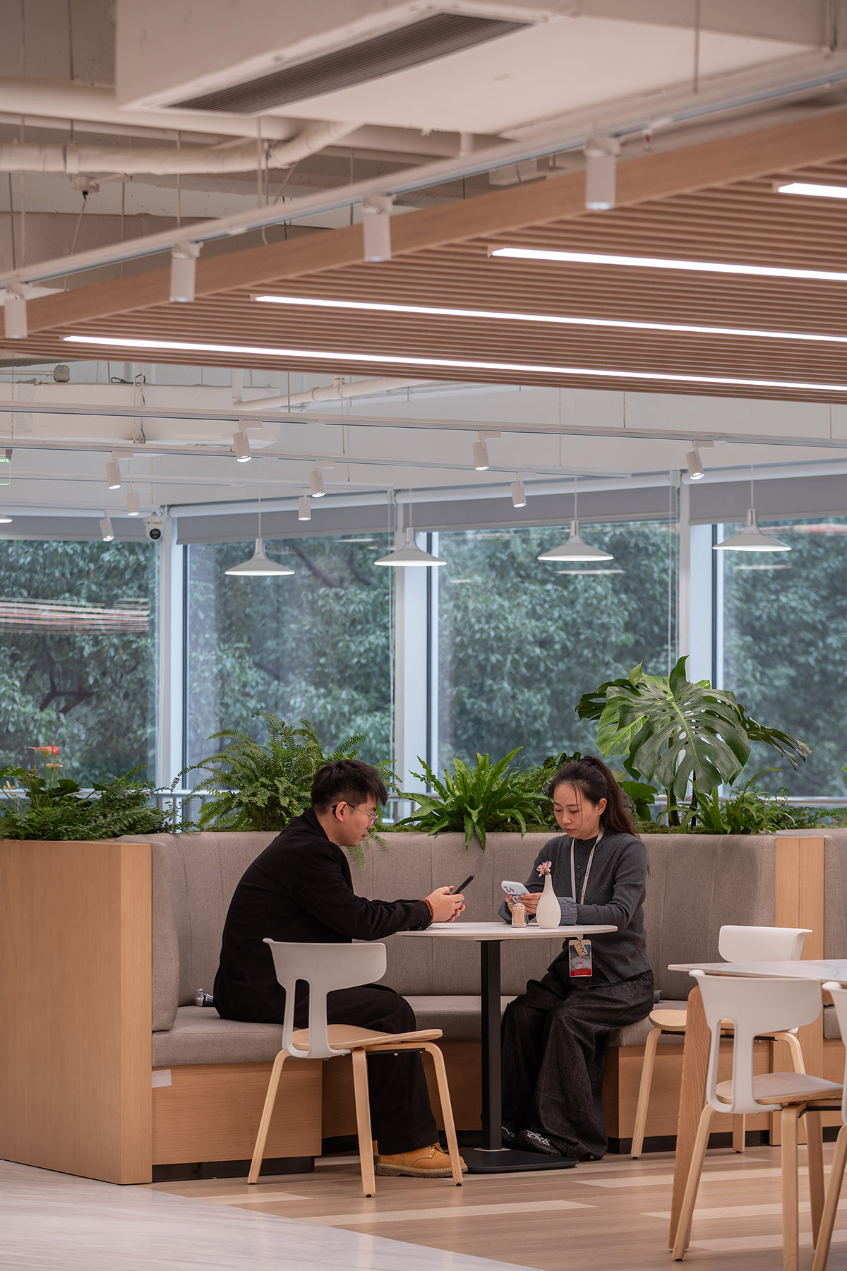 ����ʱ�����ַ������Ϻ��ܲ��칫