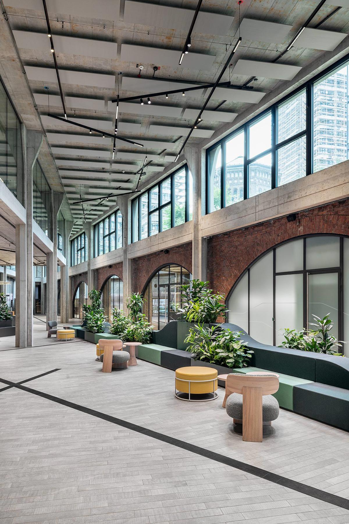 ��ѯ��ͷ�����ܲ����¾���ʷ��ӵ��ת����ɳ���