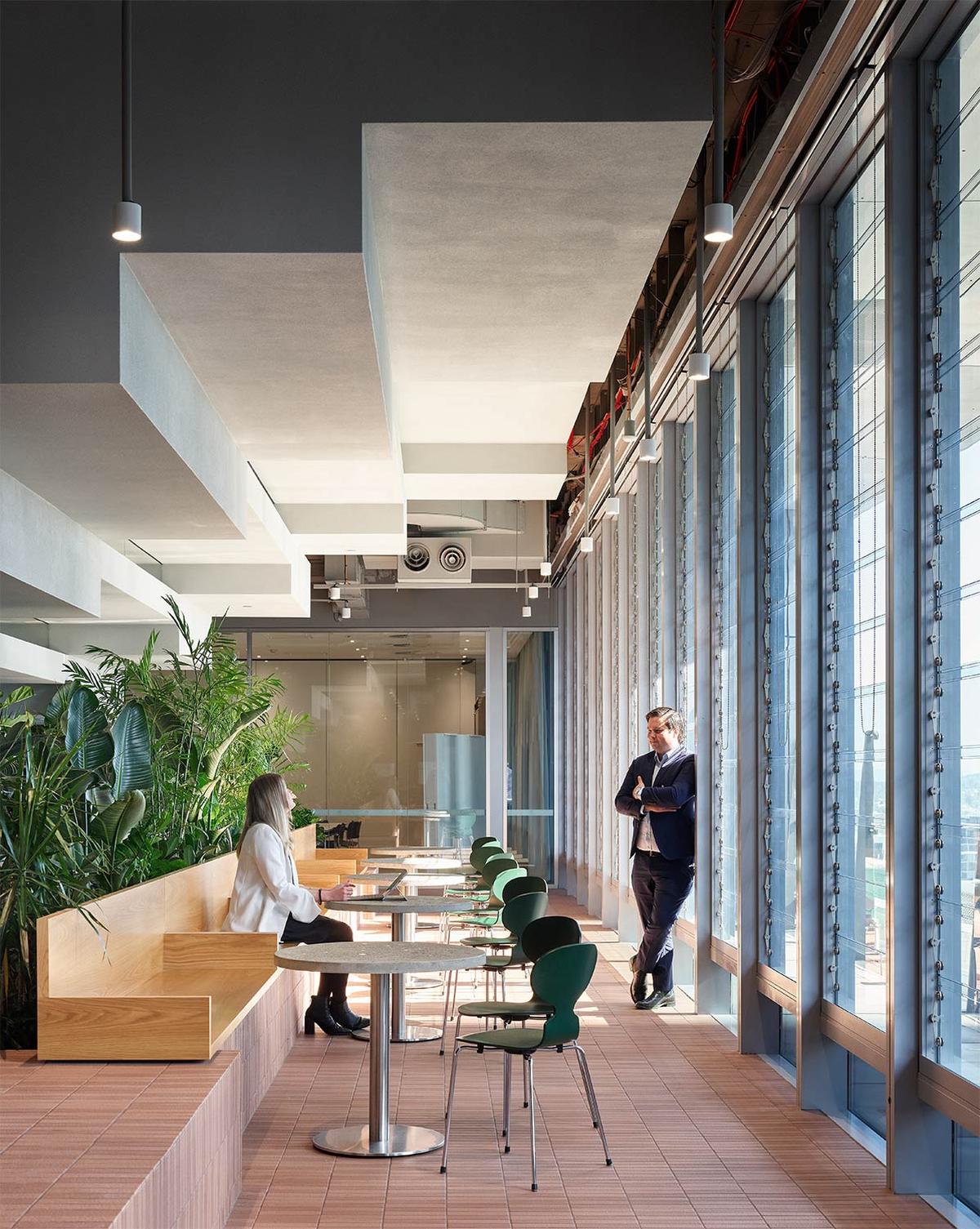 �������ϻ���ART����˹���ܲ���14��ռ������ʷ��δ��