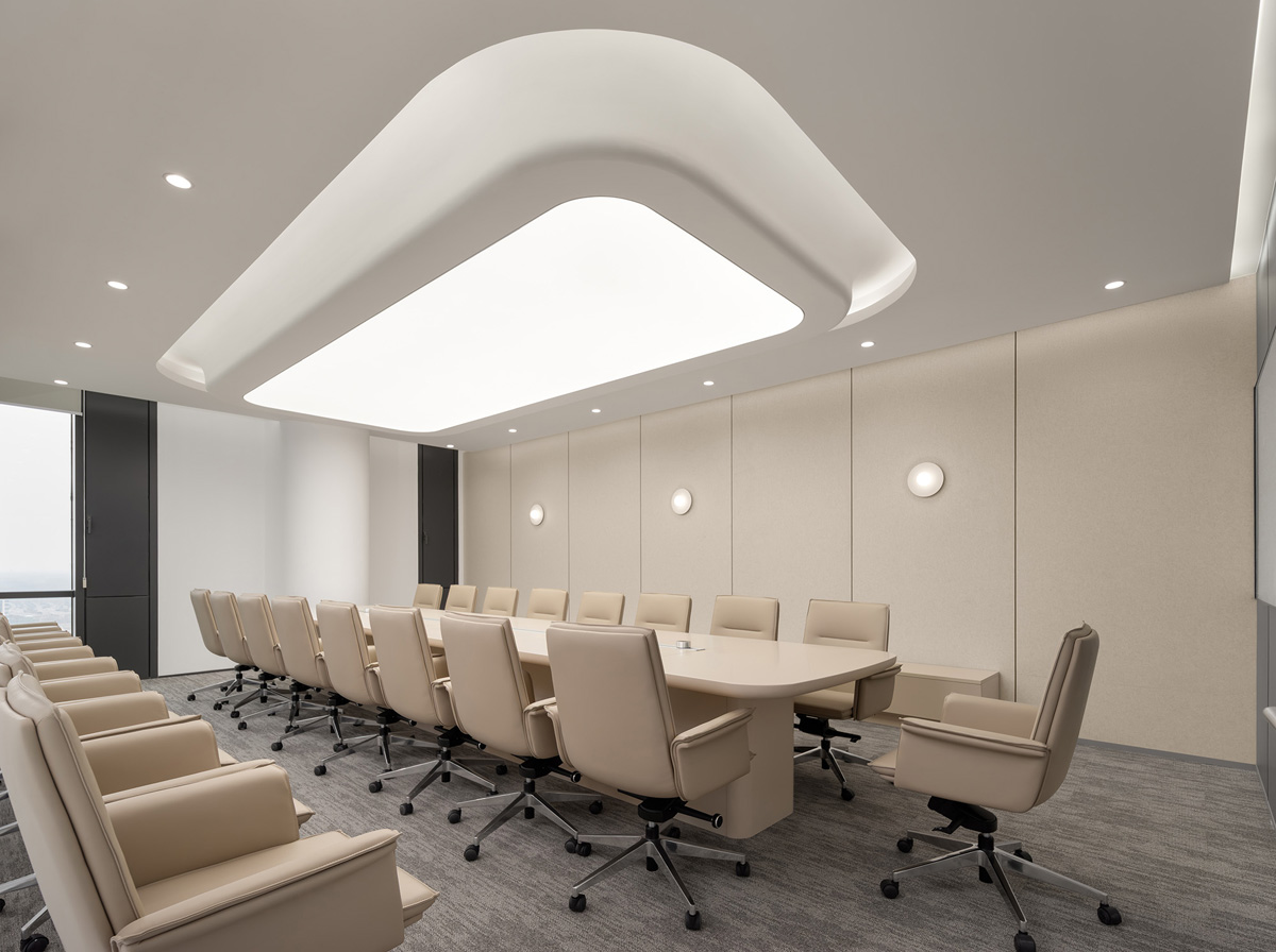 �����ع������Ӷ����ӡ������з��������������罻�򡱵�˫������