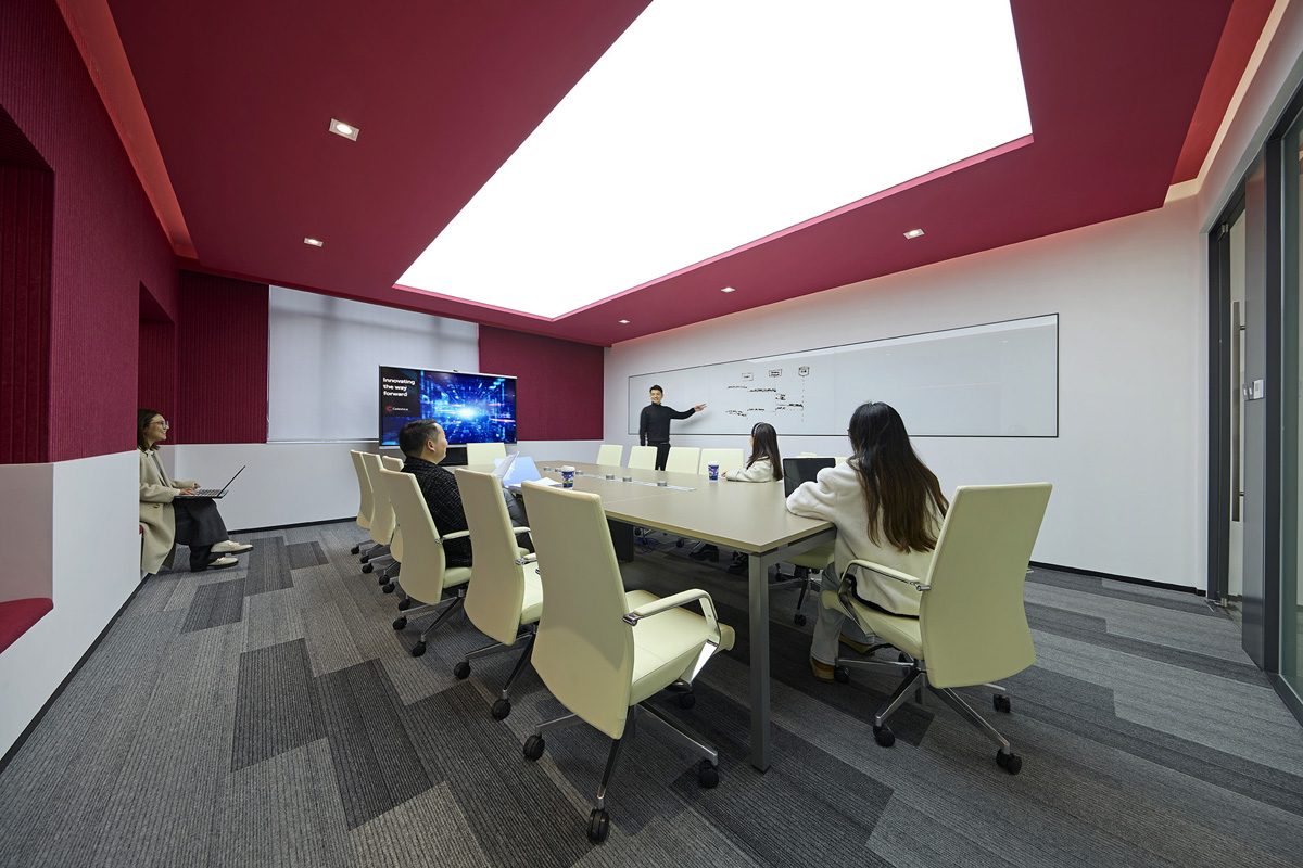 ���ʿƼ���ҵ�Ϻ��칫��ÿһ��������Ʒ������