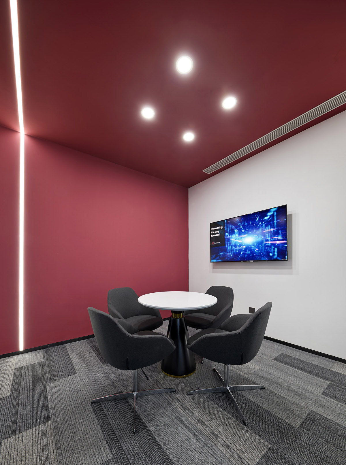 ���ʿƼ���ҵ�Ϻ��칫��ÿһ��������Ʒ������