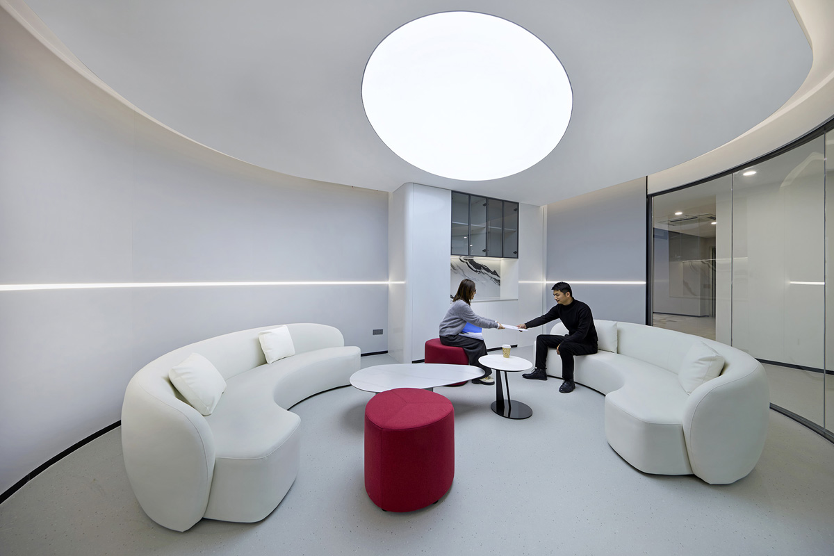 ���ʿƼ���ҵ�Ϻ��칫��ÿһ��������Ʒ������