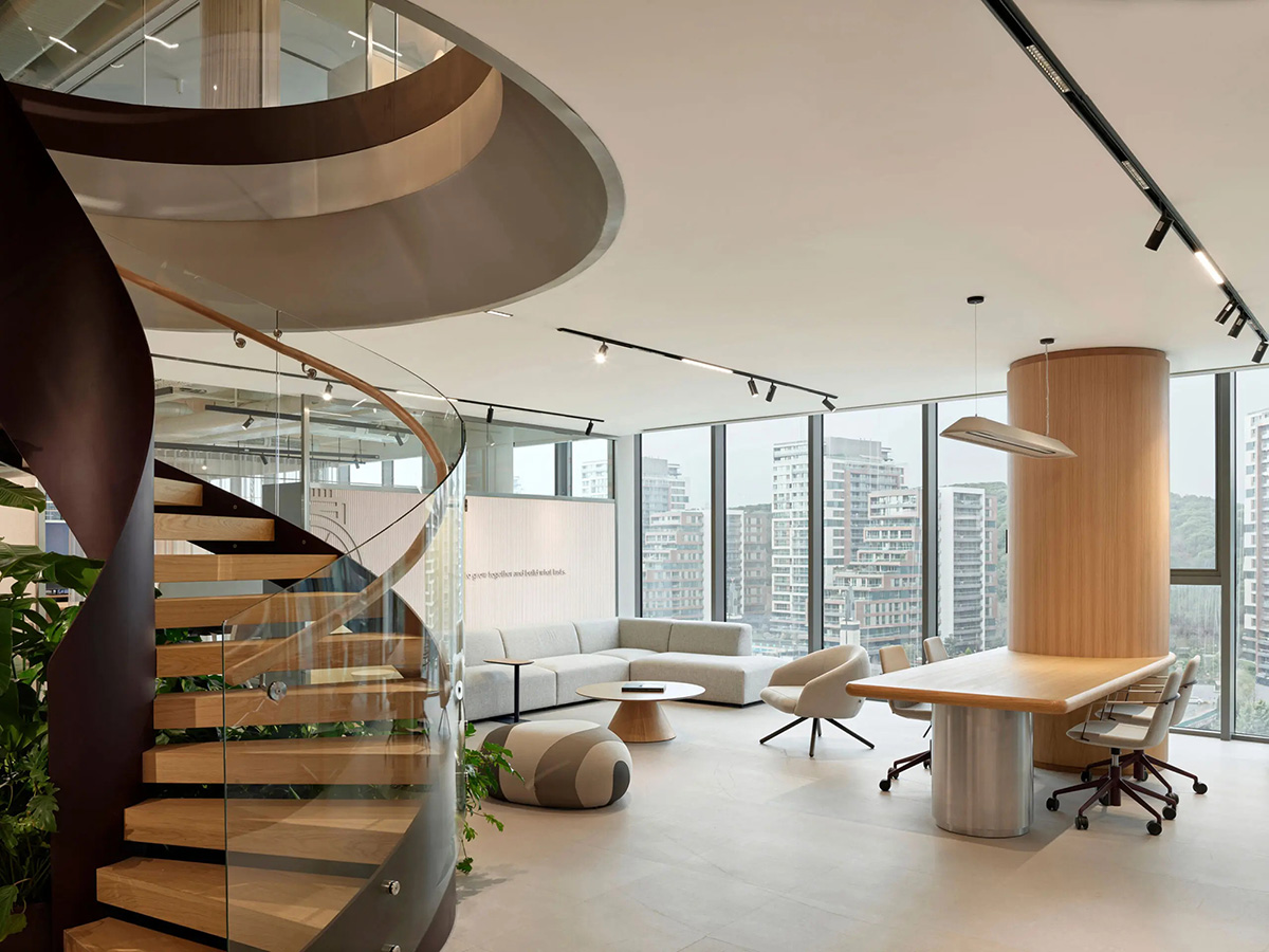 Arikan Group & Konyali Saat�����Ʊ���׼��ĥ�ִ��칫�ռ�