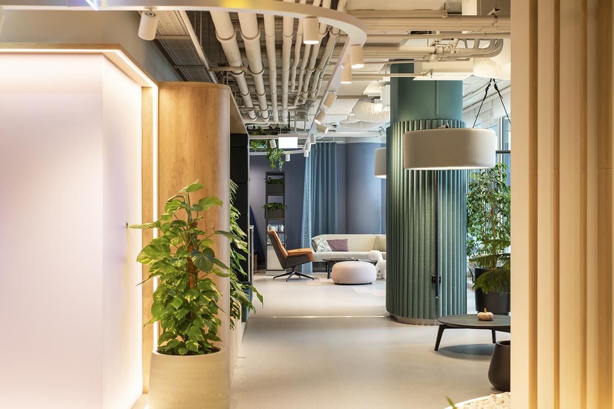 Accenture������˹�ܲ�����Χ��Ȱ칫��ƾ�������пռ�
