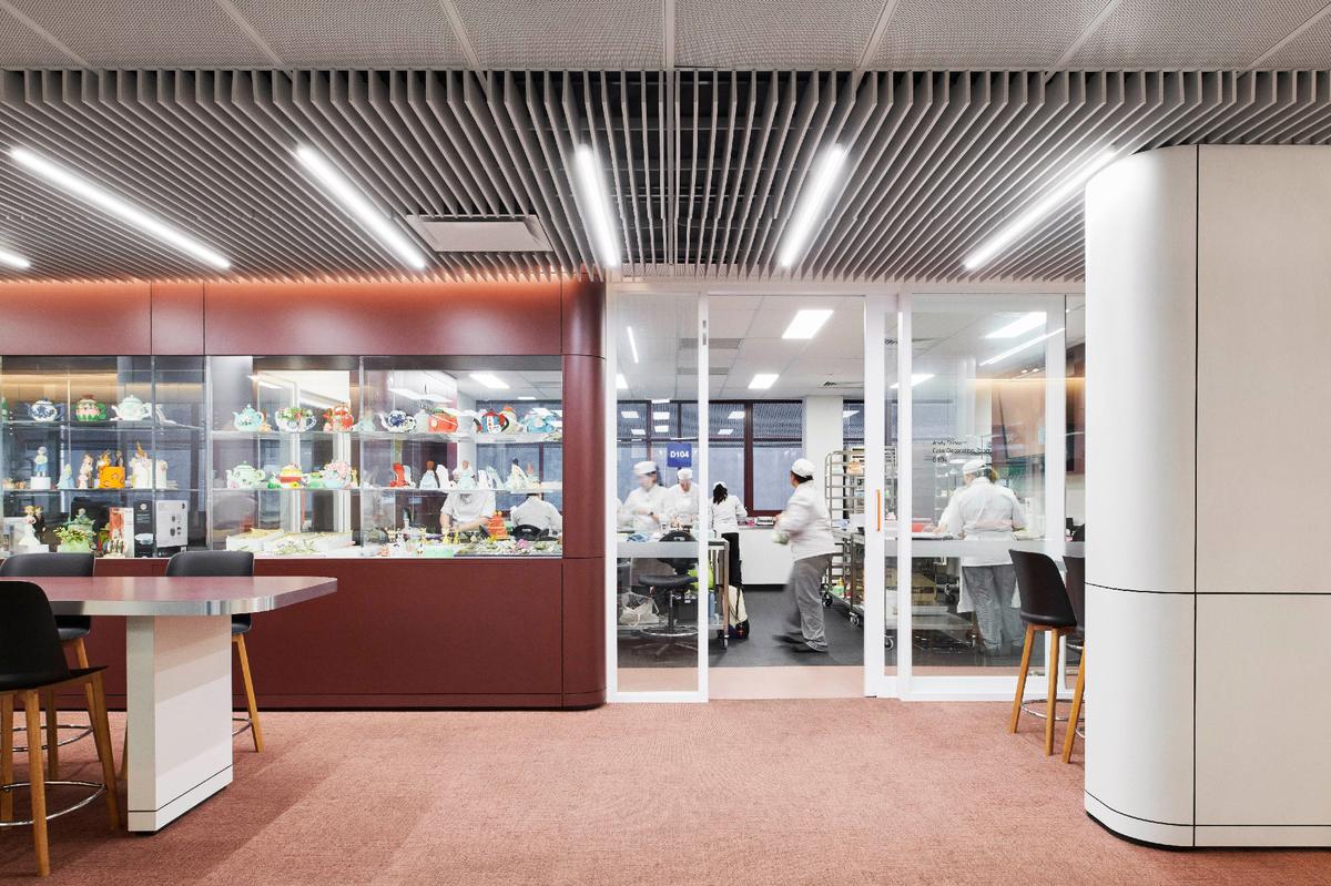 ����William Angliss����ѧԺ��רҵ����ռ�ĸ��϶�Ԫ���
