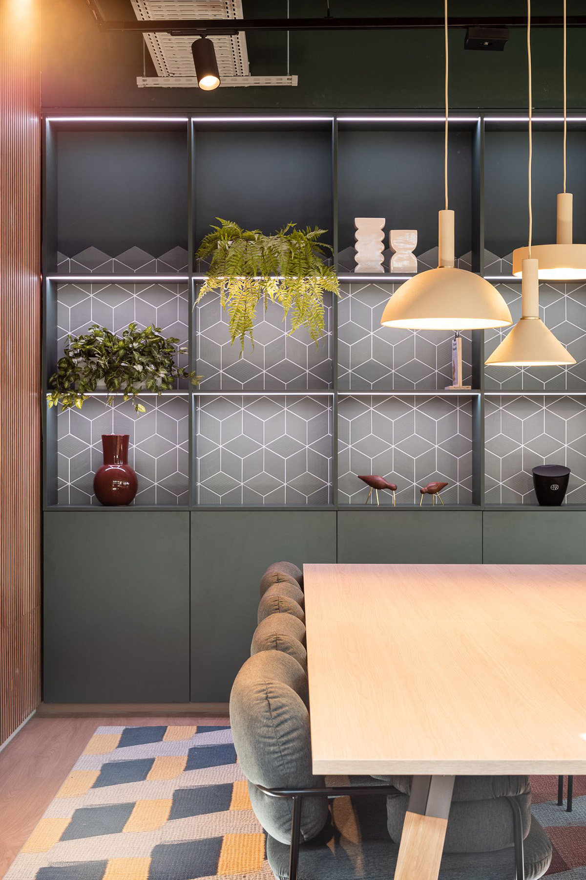 �����칫HNK Workspaces�������Ͱ칫���ڸ�д��ͳ��λ